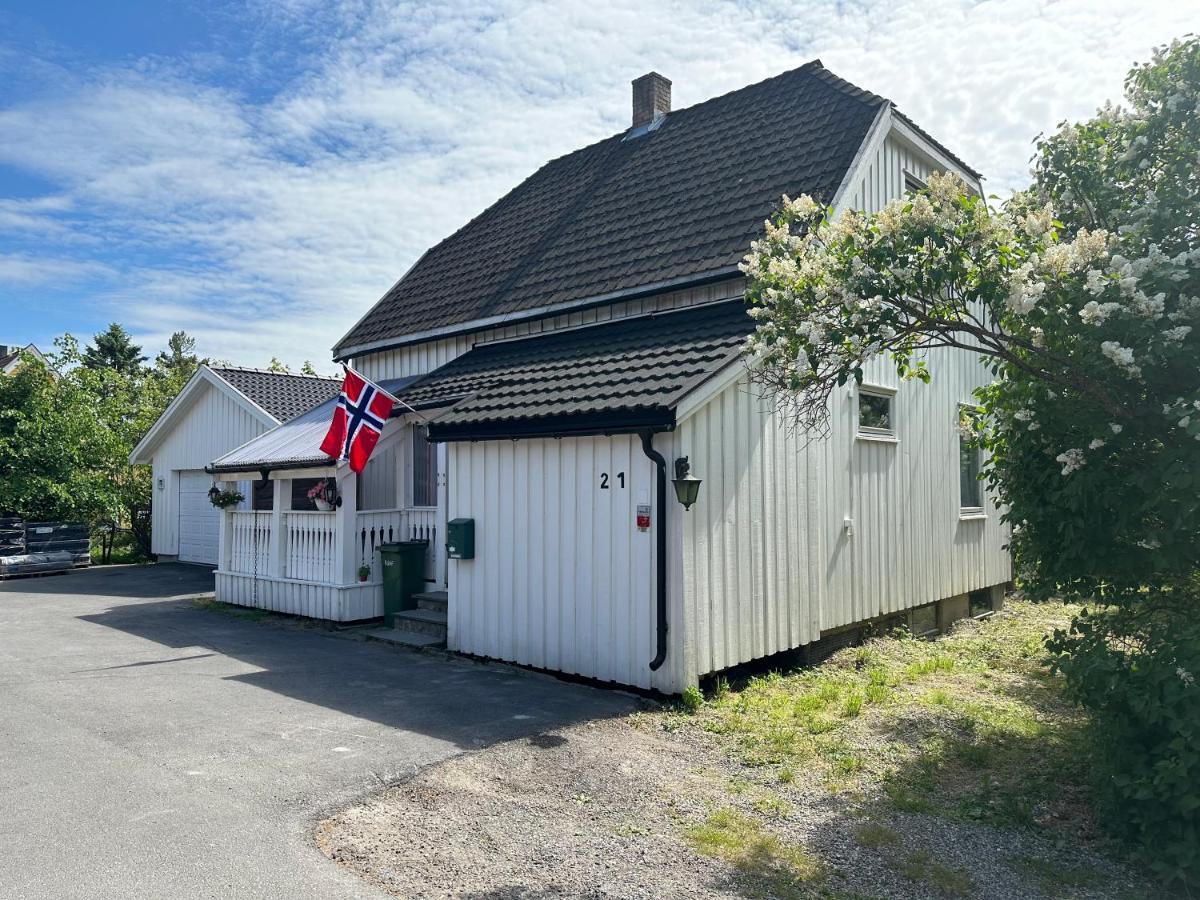 Oslo House, Nedre Kjellerstuvei, First Floor, Twin Room Lillestrøm Kültér fotó