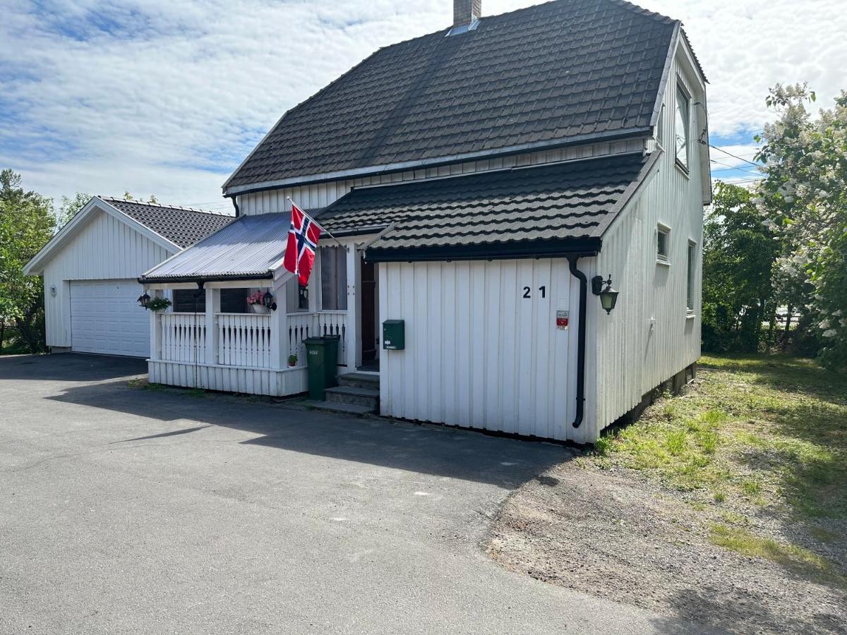Oslo House, Nedre Kjellerstuvei, First Floor, Twin Room Lillestrøm Kültér fotó